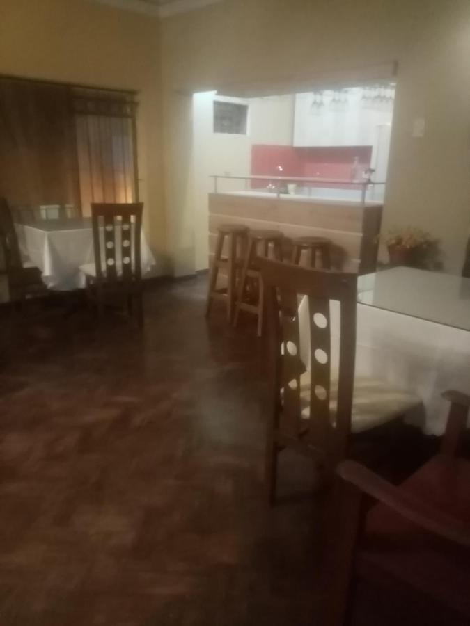 לימה Hospedaje Schell מראה חיצוני תמונה
